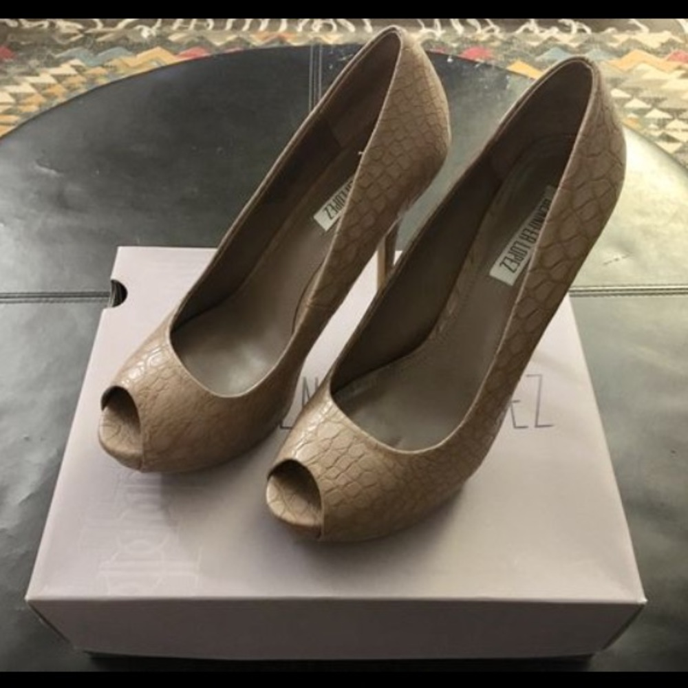 Jennifer Lopez Platform Brigitte Rose Heels 8.5